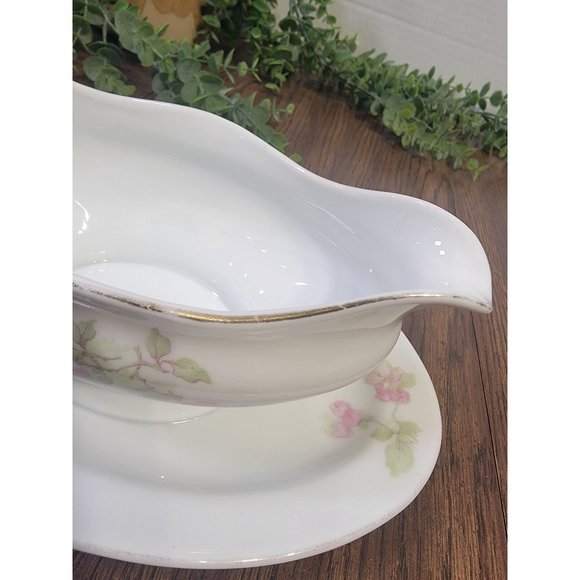 Antique J&C Bavaria Gravy Boat / White Transferware - Picture 6 of 8